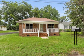 Building Photo - 1614 McKinley Ave