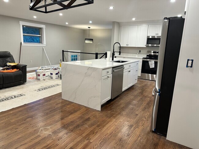 Foto del edificio - 9149 Wintergreen Dr