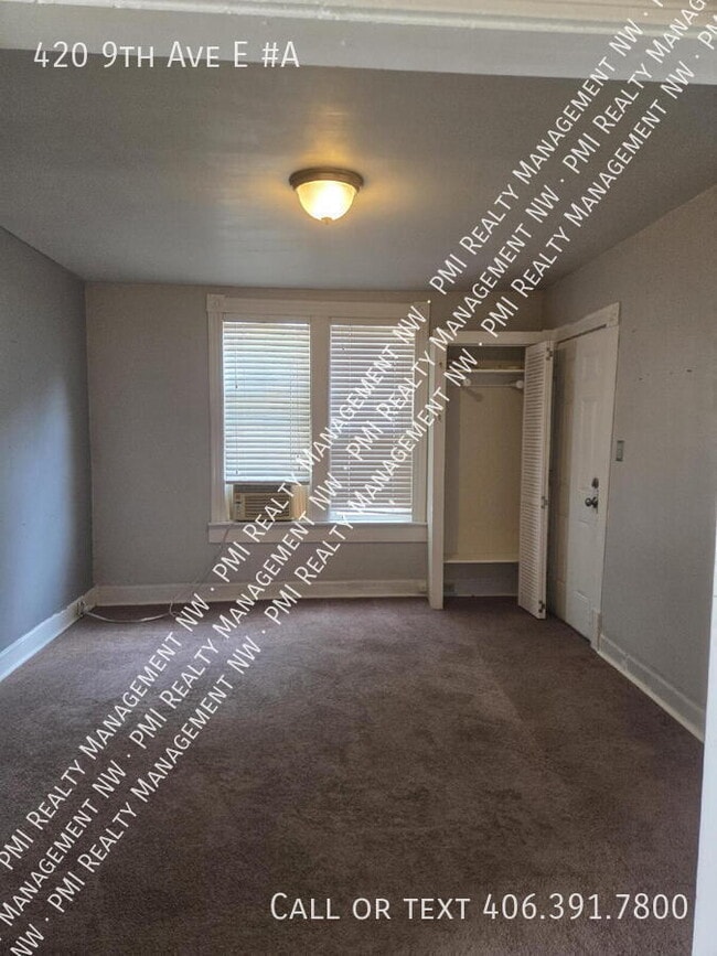 Building Photo - 420 9th Ave E N