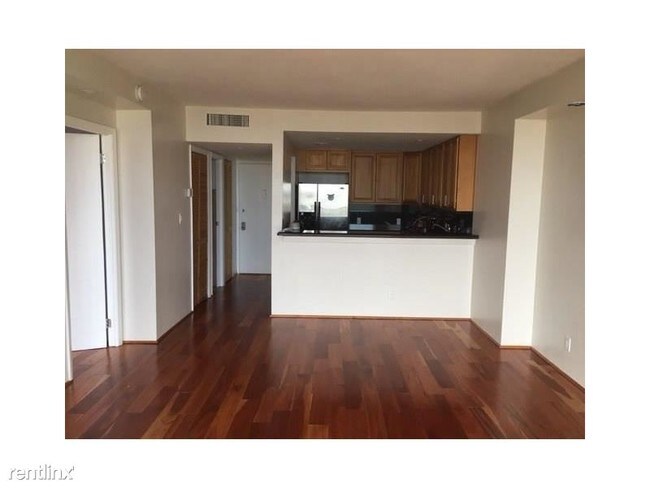 Foto del edificio - 20379 W Country Club Dr