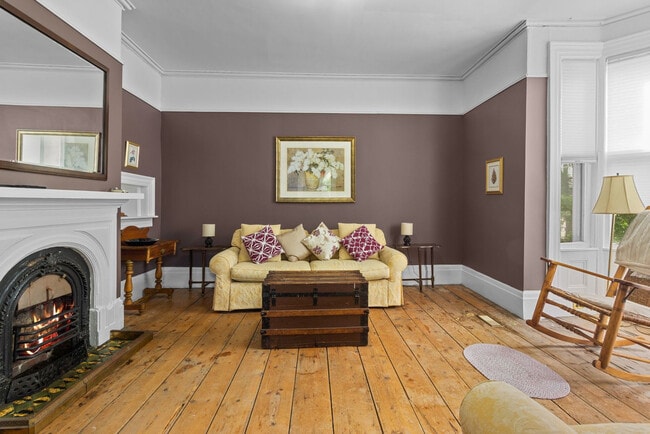 Photo du bâtiment - 79 Alexander St