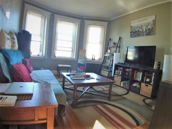 Foto del edificio - 1633 Commonwealth Ave