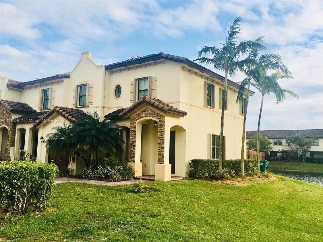 Primary Photo - 11380 SW 236th Ln