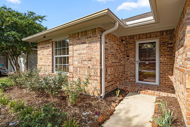Building Photo - 19426 Dolan Springs Dr
