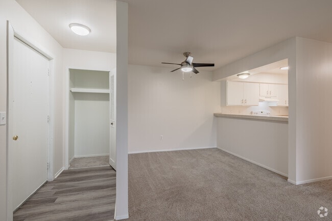 2BR, 1BA Dining Area - Mapleridge