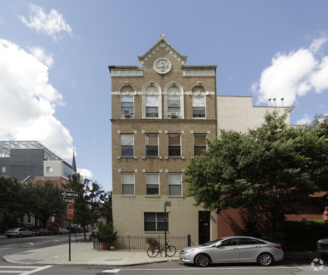 Vista a la calle - 120 Boerum Pl