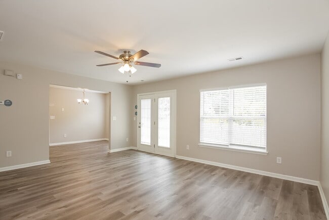 Building Photo - 133 Arbridge Ct
