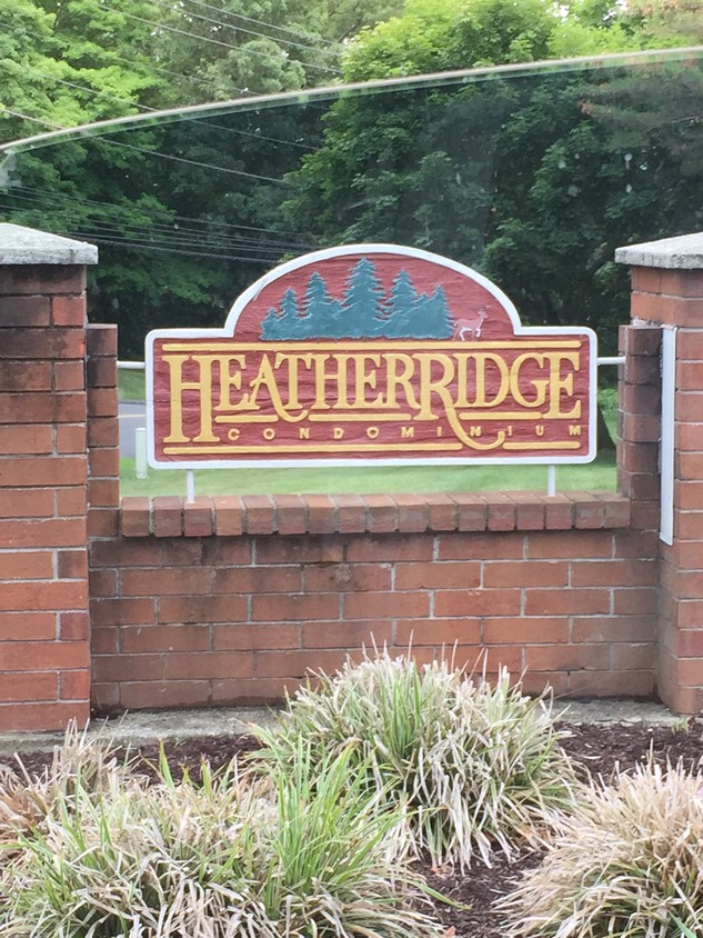 Primary Photo - 150 Heather Ridge