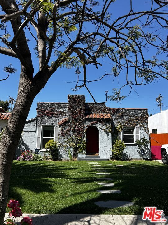 Building Photo - 2031 Glendon Ave