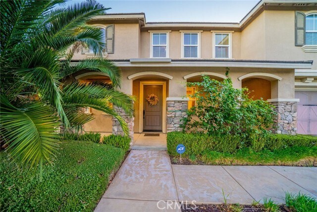 Foto principal - 8243 Fall Creek Dr