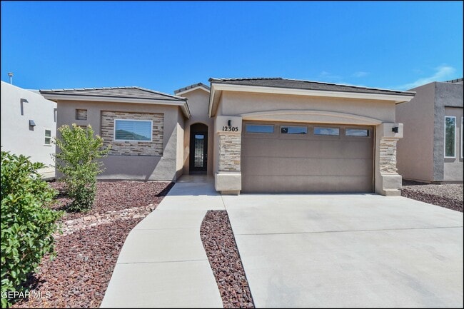 Building Photo - 12305 Desert Palm Ave