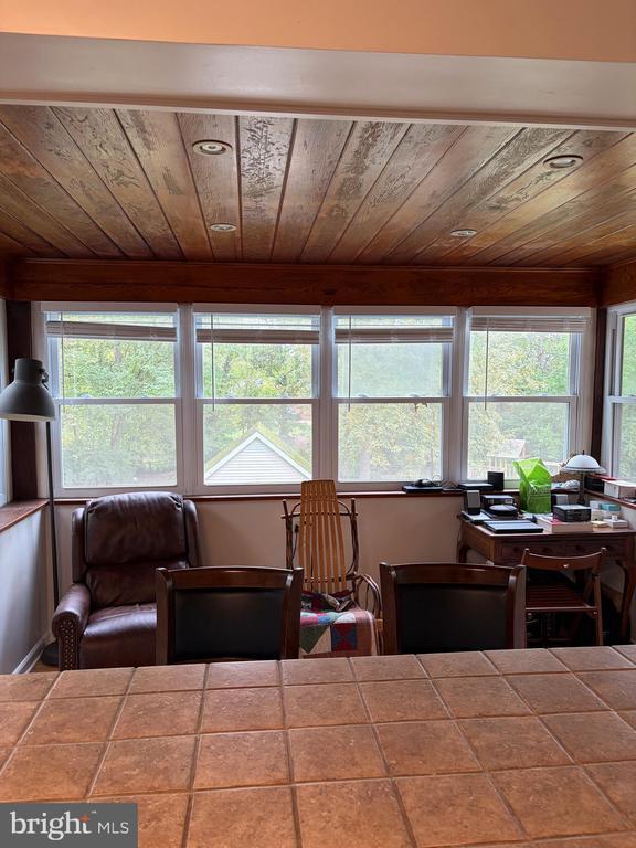 Building Photo - 3250 Brandy Ct