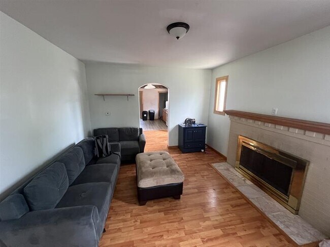 Foto del edificio - 203 Denver St