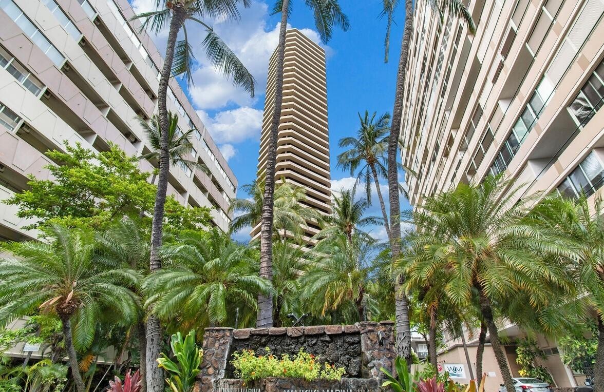 Foto principal - 1700 Ala Moana Blvd