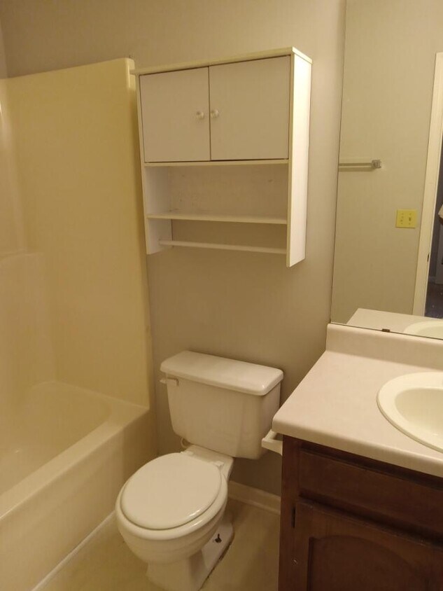 Building Photo - 5300 Whisperwood Ct