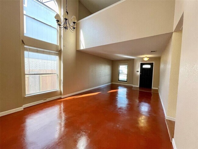 Building Photo - 13209 Vendrell Dr
