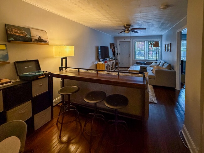 Sala de estar 3 - 1708 W Cullerton St