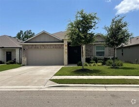 Building Photo - 222 Baron Creek Trail