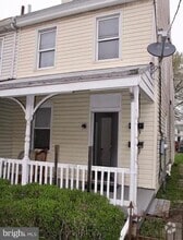 Building Photo - 361 Beech St