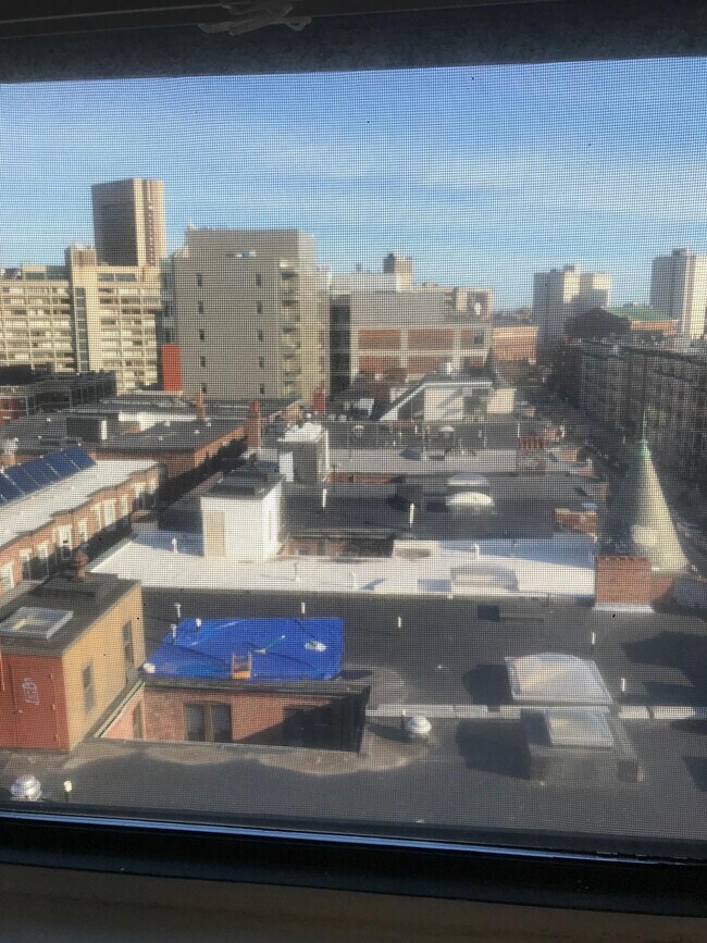 Foto del edificio - 85 Westland Ave