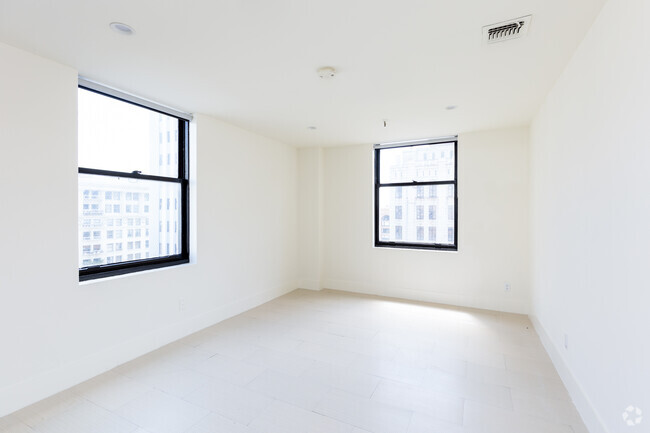 2HAB, 2BA-1,100 ft² - Premiere Towers