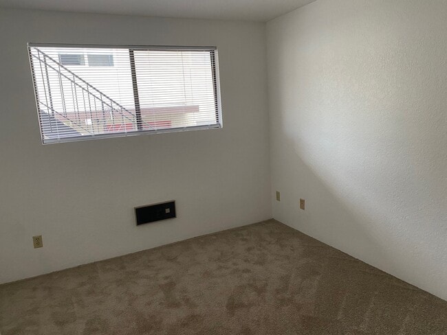 Building Photo - 2024 NW 59th St