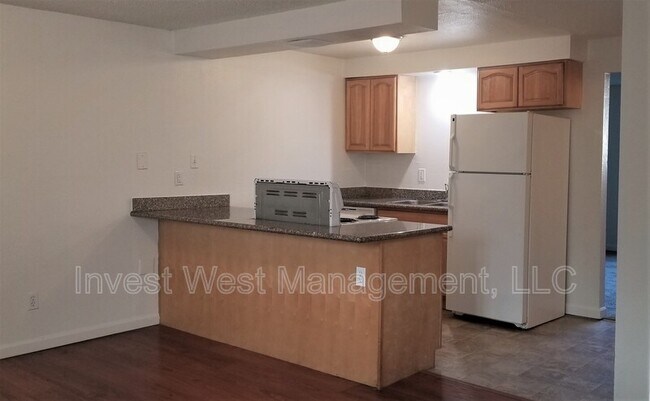 Foto del edificio - 2627 Rossiter Ln