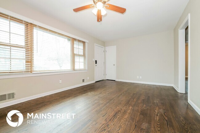 Foto del edificio - 4806 Vermont Ave