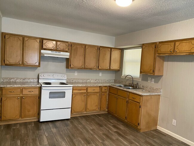 Foto del edificio - 19 Rolling Meadows Dr