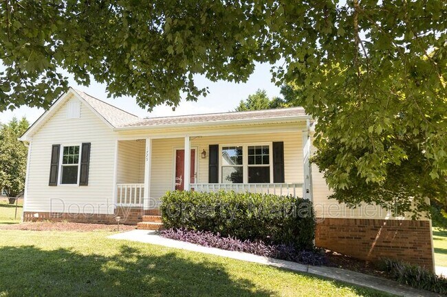 Building Photo - 1775 Autumn Dr NE