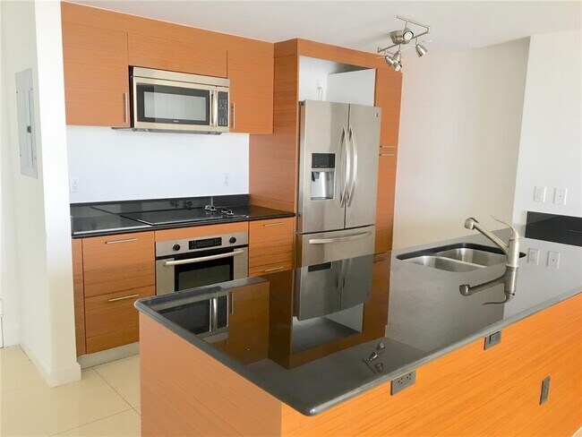 Building Photo - 50 Biscayne Blvd