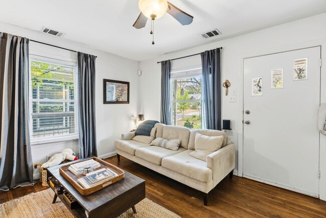 Foto del edificio - 1311 Madison Ave