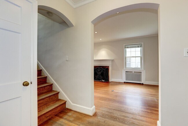 Foto del edificio - 4933 47th St NW