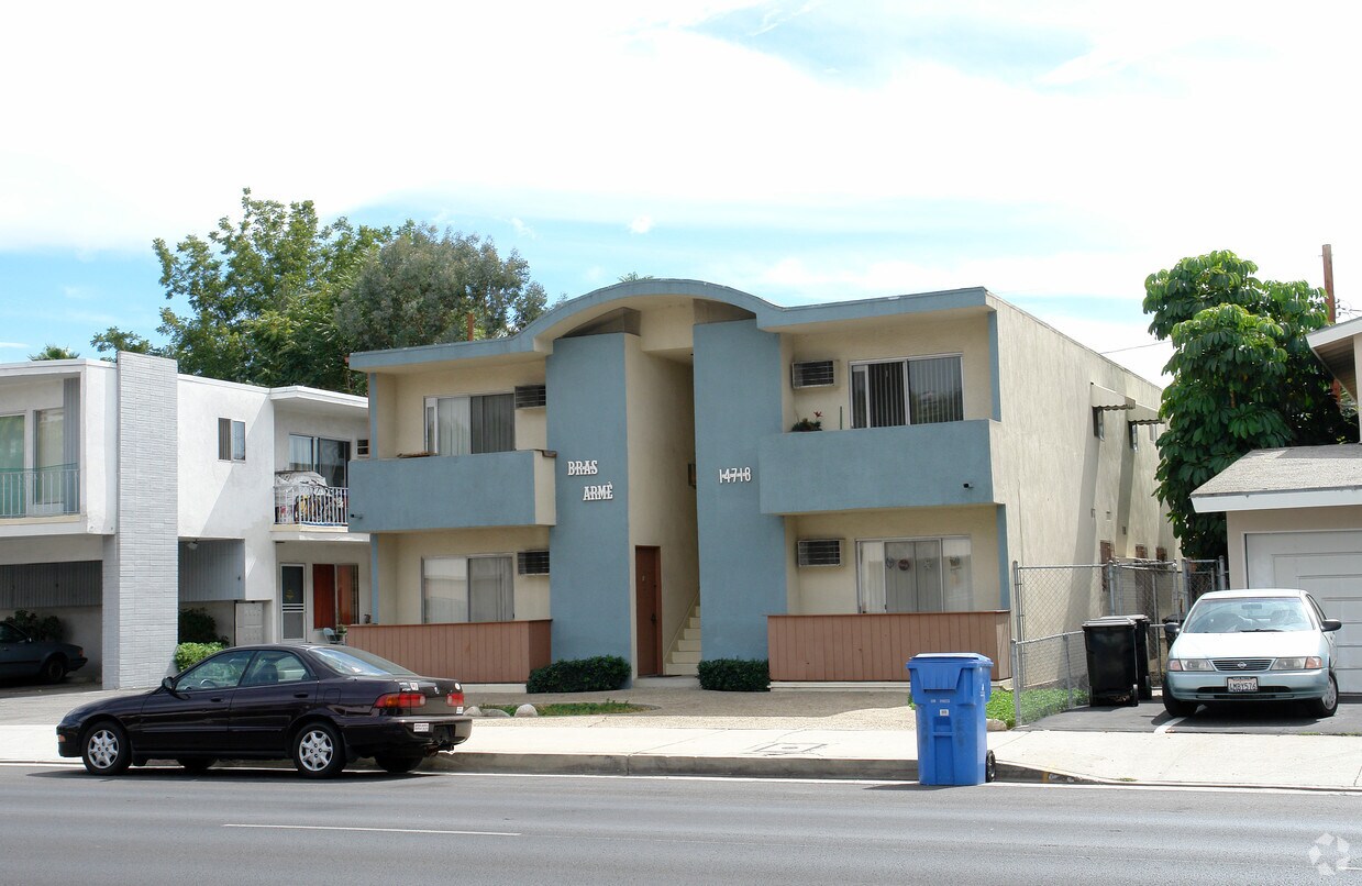14718 Magnolia Blvd, Sherman Oaks, CA 91403 Apartments in Sherman