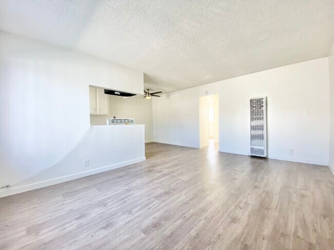 Foto del edificio - 2631 Brighton Ave