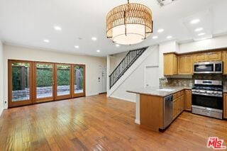 Building Photo - 2406 Aviation Blvd