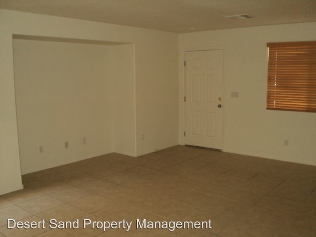 Foto del edificio - 8261 Wildwood Glen Dr