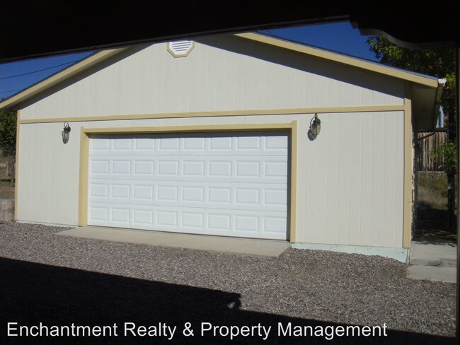 Foto del edificio - 3800 Pitchfork Ranch Rd