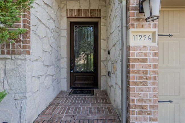 Building Photo - 11226 Dunstan Hill Dr