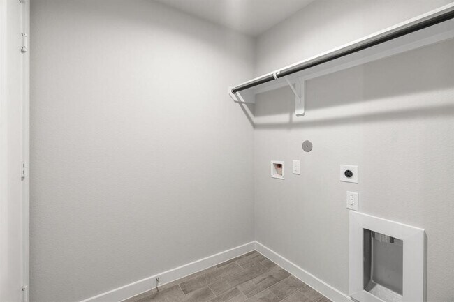 Building Photo - 5630 Silverleaf Oak Ln