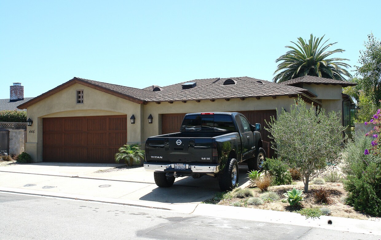 Foto del edificio - 444 Morning Canyon Rd