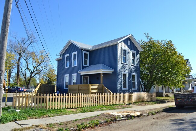 Foto del edificio - 20 Mcreynolds St