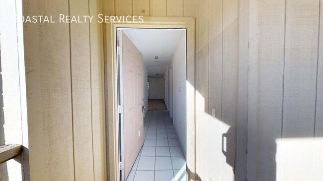 Foto del edificio - 1855 Norwood Ct