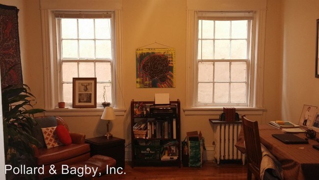 Foto del edificio - 905 N Belmont Ave