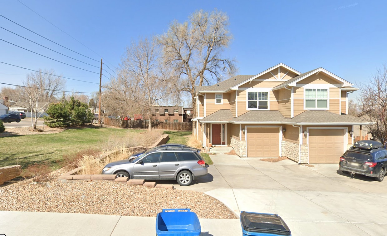 Street Exterior - 5205 Newton Street