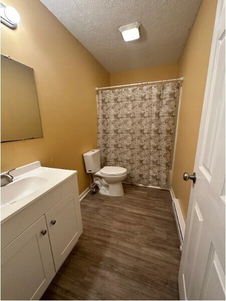 Building Photo - 2460 Clearfield Dr