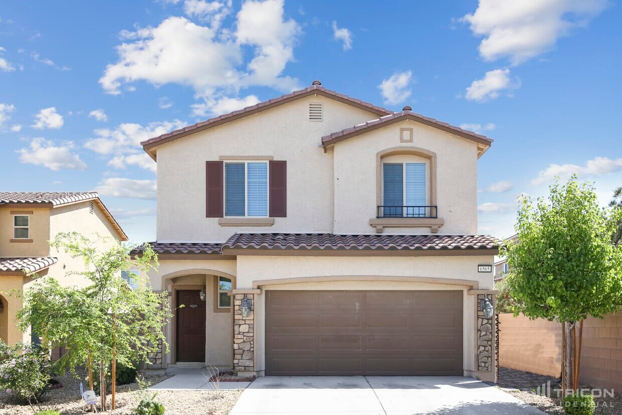 Foto principal - 6565 Willow Ave