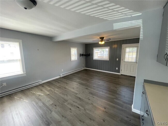 Foto del edificio - 44 Bridge St