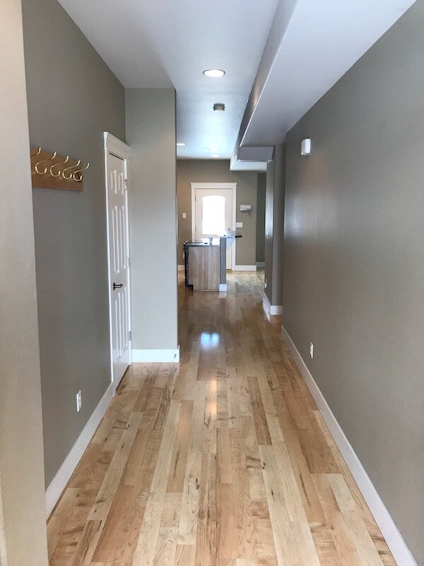 Foto del edificio - 1035 Road Runner St.