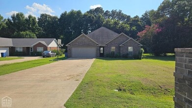 Building Photo - 5121 Kara Dr